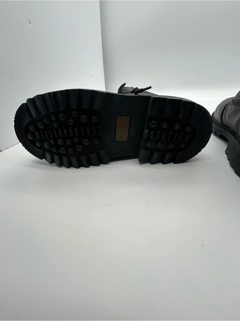 Pure Polaris X-treme II With Thinsulate Ultra Waterproof and Lug Soles size 11